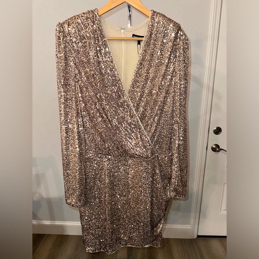 NWT Generation Love Miley Sequin Dress in color Champagne Size Large🔥